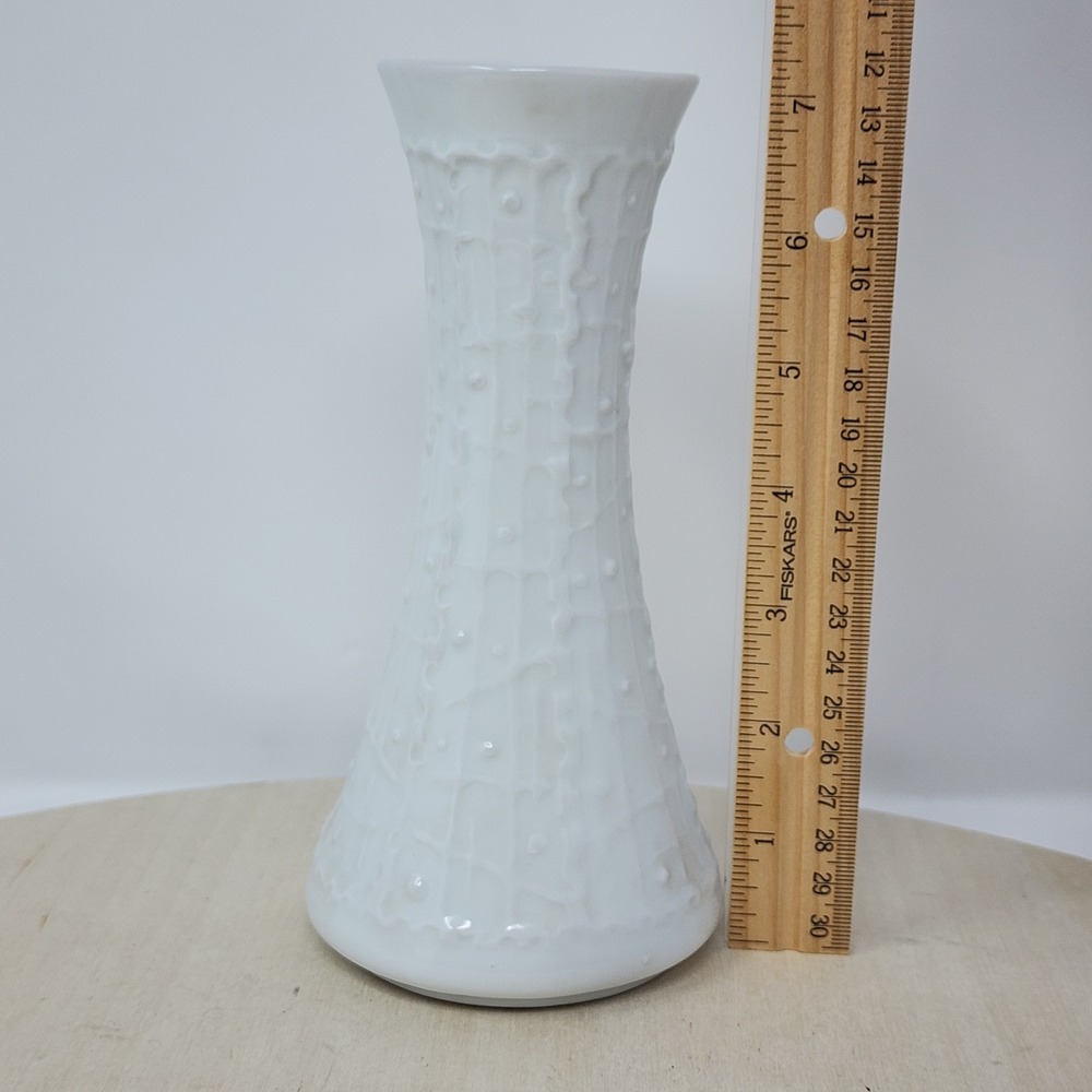 Royal Porzellan KPM Vase 7" Porcelain White Textured MCM West Germany 678/1 - Picture 4 of 13